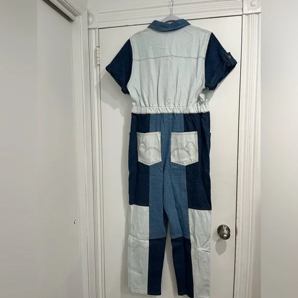 Farm Rio Cutwork Denim Jumpsuit Sz. 31 NWT - Picture 3 of 13